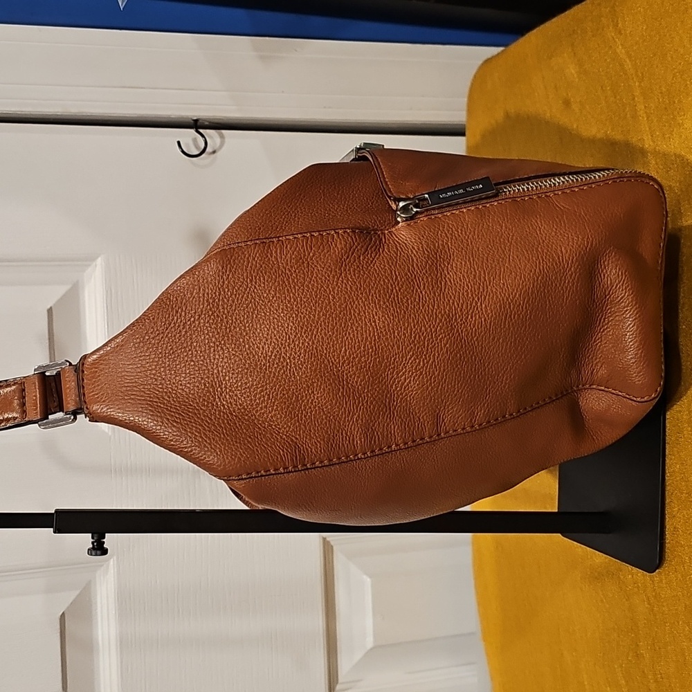 Michael Kors Sloane Leather Hobo Bag In Luggage Brown EUC - Picture 7 of 16